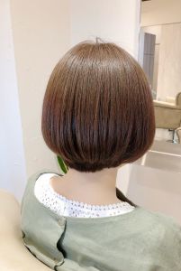 ツヤのあるワンカールボブ - Hair&Make OPSIS掲載