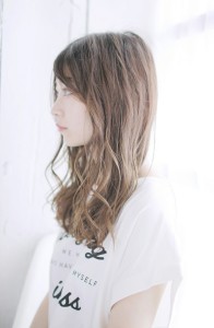 涼しげ濡れパーマ