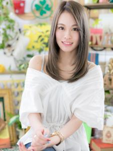 小顔見せ♪大人かわいいツヤストレートロング 簡単スタイリング - COVER HAIR bliss 川口東口駅前店【カバー ヘア ブリス】掲載