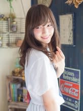 ルーズなカールが可愛いカジュアルロング - ヘアー/アイラッシュ/アイブロー ラブニールハトル掲載