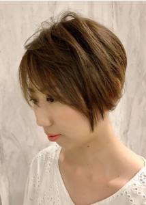 クールな前下がり＋刈り上げベリーショート - Hair&Make OPSIS掲載
