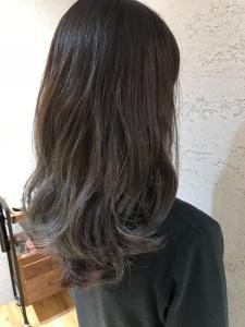 アッシュグレージュ　担当　飯田 - Hair salon Attirer掲載