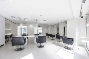 Ma Am Zee 経堂店 マアムジー キョウドウテン 世田谷区 美容室 Sakuria サクリア