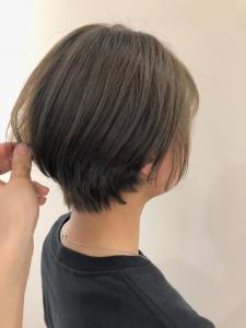 ショート×オリーブベージュ - トリート ヘアデザイン浦安店掲載