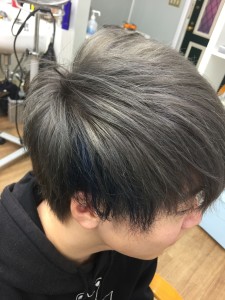 トリプルブリーチ＋カラー＋インナーカラー - COIFFURE掲載