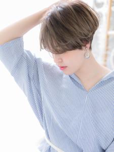 外国人風アシンメトリーハンサムショート　大人ボブ - mod's hair【モッズヘア】越谷/越谷西口店掲載