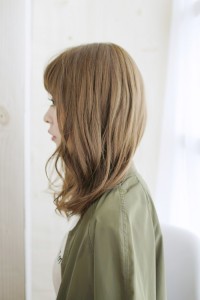 女っぽさをイヤミみなく・マッシュロング【宝塚】 - MIRROR+n掲載