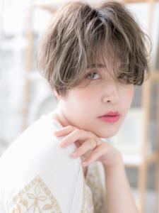 ラフウェーブなハンサムくせ毛風ショート　グラデーションカラー - mod's hair【モッズヘア】越谷/越谷西口店掲載