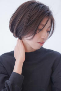 こなれ感前下がりボブスタイル - 美容室CANNON 目白本店掲載