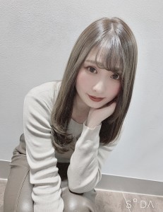 ミルクティーグレージュワンカールセミディ【担当 山村】 - Euphoria SHIBUYA GRANDE 渋谷掲載