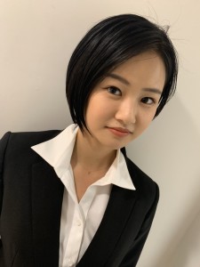 就活中学生 黒髪バッサリショート - New-Line掲載