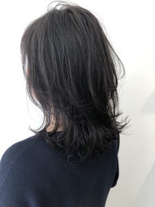 ミディアムレイヤー - トリート ヘアデザイン浦安店掲載