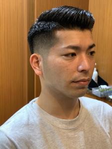 硬い髪もカチッとシチサン！　アイロンパーマバックスタイル - ヘアーモードキクチ 銀座店掲載