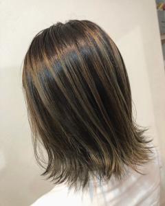 バレイヤージュ×アッシュグレーカラー - donica掲載