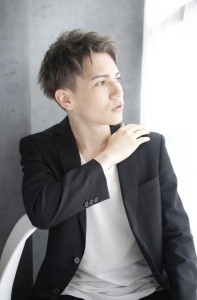 20代30代40代　ハイトーン・ワイルドアップバング【草津】