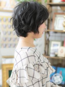 くせ毛風ゆるふわガーリー★黒髪マッシュショート 大人かわいい - COVER HAIR bliss 戸田公園西口店掲載