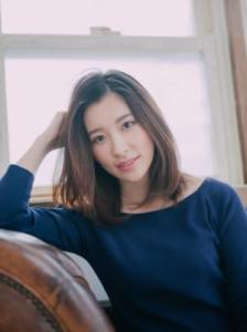ノームコアなストレートボブ - ニシオギ ヴォイス掲載