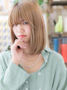 ハイトーンで外国人風☆グロスストレートミディ　毛先パーマ - COVER HAIR bliss 大宮西口店【カバー ヘア ブリス】掲載