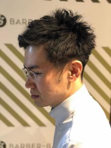 大人のシンプルショート【BARBER-BAR】 - バーバーバー赤羽掲載