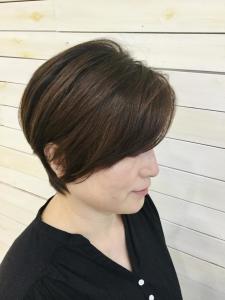 大人のふんわりショートスタイル - LUCK 辻堂掲載