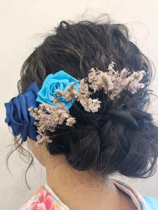 卒業式ヘアアレンジ - Accueillir Pur hair掲載
