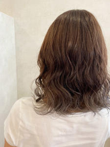 アッシュグレージュ - Accueillir Pur hair掲載