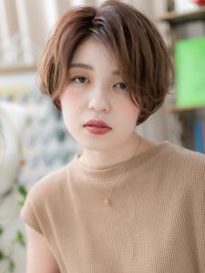 くせ毛風無造作カール…アシンメトリー大人ボブ　ナチュラルボブ - COVER HAIR bliss 大宮西口店【カバー ヘア ブリス】掲載