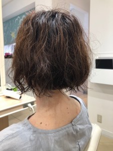 夏髪スパイラル×切りっぱなしボブ - Ash 横浜瀬谷店掲載