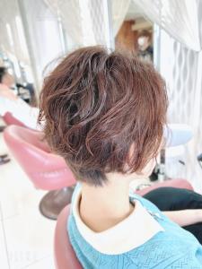 《QUALIS》20代30代ショートボブシルエットパーマ - QUALIS 赤塚店掲載