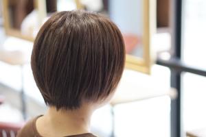 ショートグラデーション - Lourdes hair design掲載