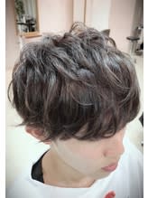 学生人気No.1束感ショートマッシュ - LOUIMADNA栄掲載