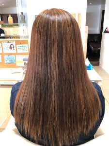 カバーグレイハイライト - Ash 横浜瀬谷店掲載