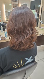 ハイライトでトーンアップ！明るい白髪染め - CAPA秦野掲載