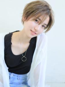 20代30代40代人気★小顔効果抜群ハンサムショート - LaBless梅田茶屋町《髪質改善/ヘッドスパ/メンズ歓迎》掲載