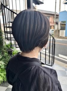 【濃いけど透けるラベンダーグレージュ×ハンサムショート】 - Hair&Make OPSIS掲載