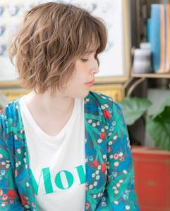 くせ毛風斜めバング外国人風ゆるふわ大人ボブ　抜け感ヘア - COVER HAIR & SPA bliss【カバーヘア アンド スパ ブリス】浦和/浦和西口店掲載