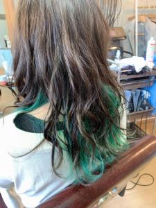 インナーカラー☆オーロラグリーン - Hair Salon Syrup掲載