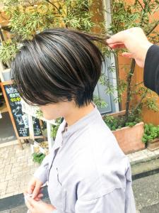 横浜20代30代40代小顔寄り添いまるみくびれショート12 - Neolive aim 横浜店掲載