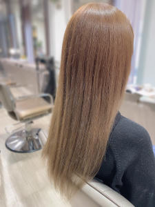 ナチュラルミルクティーベージュグラデーション - pace hair掲載