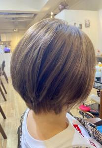 柔らかなベージュショート - gift hair salon掲載