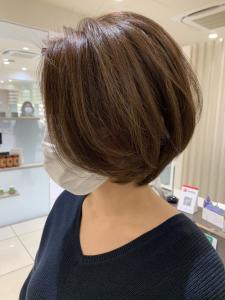 【白髪ぼかしハイライト×ショートボブ】 - marju銀座掲載
