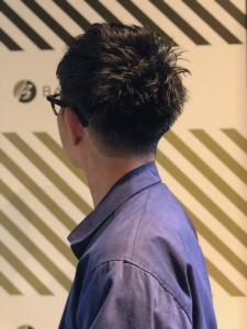 大人の刈り上げスタイル【BARBER-BAR】 - バーバーバー赤羽掲載