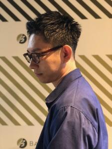 大人の刈り上げスタイル【BARBER-BAR】 - バーバーバー赤羽掲載