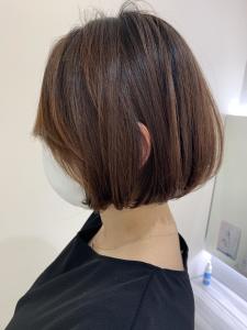 【白髪ぼかしハイライト×ママさんショートボブ】 - marju銀座掲載