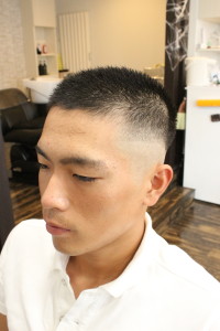 スキンフェードカット - Grass Hair 流川店掲載