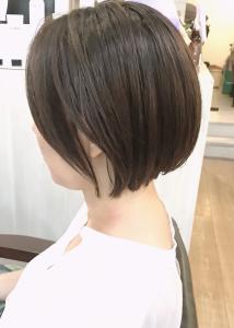 前下がりボブ☆白髪染めでアッシュに - gift hair salon掲載