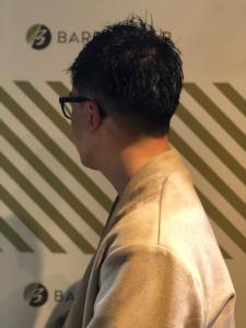 大人の刈り上げスタイル【BARBER-BAR】 - バーバーバー赤羽掲載