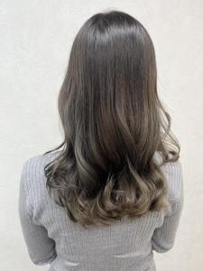 【tocca 天王寺】柔らかカーキグレージュ - tocca hair&treatment 天王寺店掲載