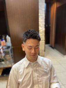 ビジネスフェード - ヘアーモードキクチ 神田日銀通り店掲載