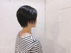 大人のハンサムショート - Lourdes hair design掲載